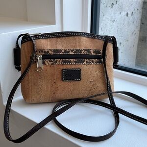 CARPEL Cork Crossbody Bag Zip Top Casual Travel Vegan Western